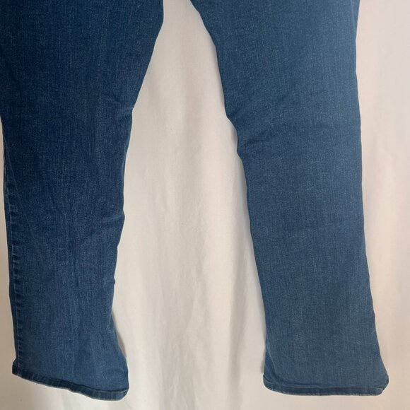 Isabel Maternity Skinny Bootcut Over the Belly Panel Denim Jeans - Picture 7 of 10